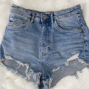 Zara shorts!